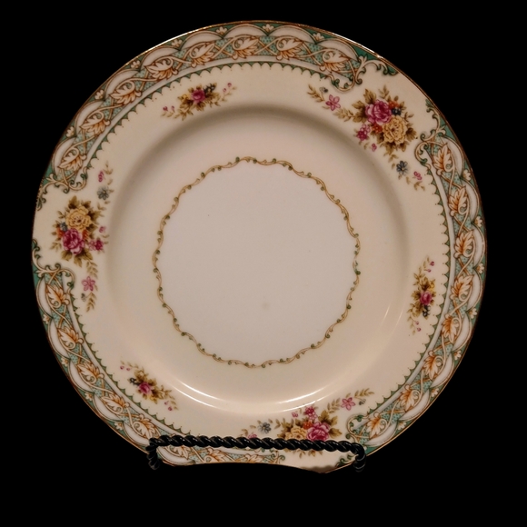 Two FOOTO Occupied Japan Salad, Bread & Butter, Dessert Plates 7-1/4" EUC - Picture 8 of 14